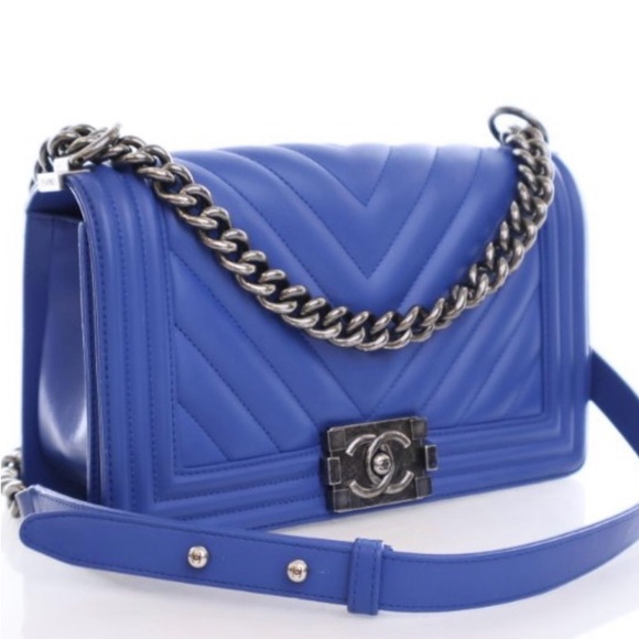 😍💙Chanel Blue chevron quilted  Shoulder Bag with Chain Boy Bag - Picture 2 of 16